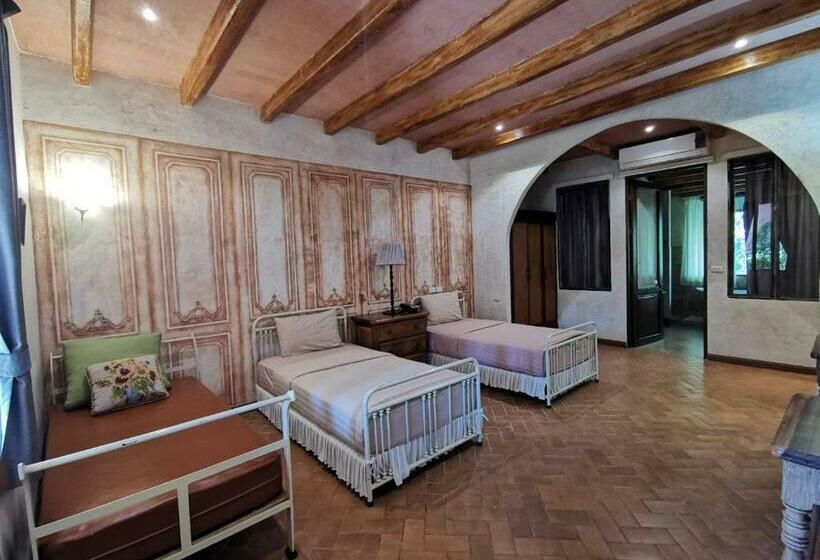 豪华套房, La Toscana