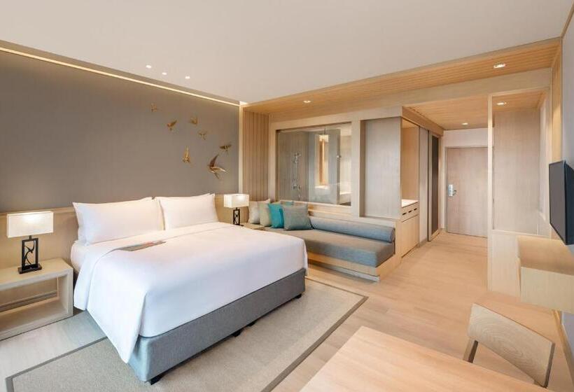 Номер Superior Кровать Кинг, Le Meridien Khao Lak Resort & Spa