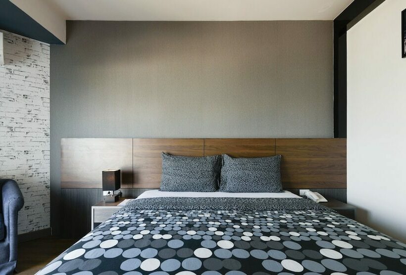 اتاق استاندارد, The Loft Seaside Sriracha