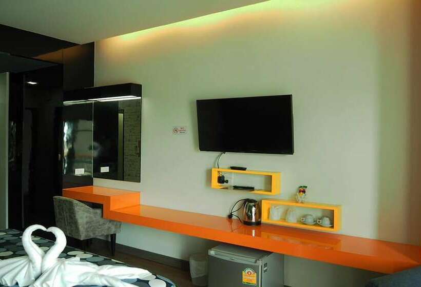 اتاق استاندارد, The Loft Seaside Sriracha