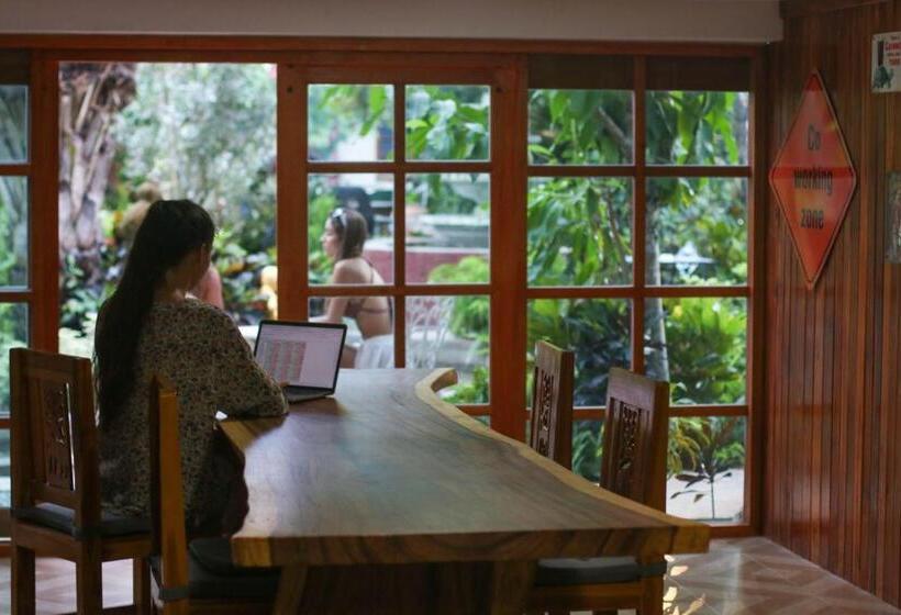 Номер Deluxe, Namphung Phuket Boutique Resort