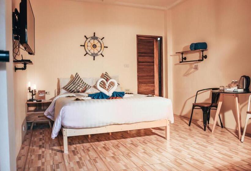 Номер Стандарт Вид на Бассейн, Namphung Phuket Boutique Resort