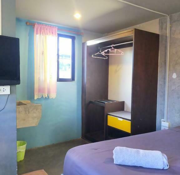 חדר סטנדרט, 9 Hostel