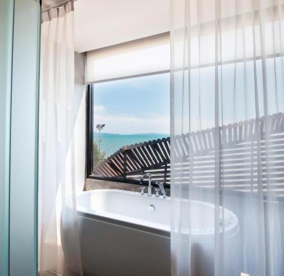 جناح, The Now Hotel   Sha Extra Plus