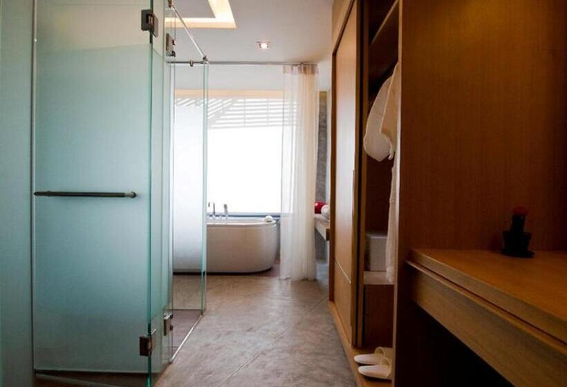Suite, The Now Hotel   Sha Extra Plus