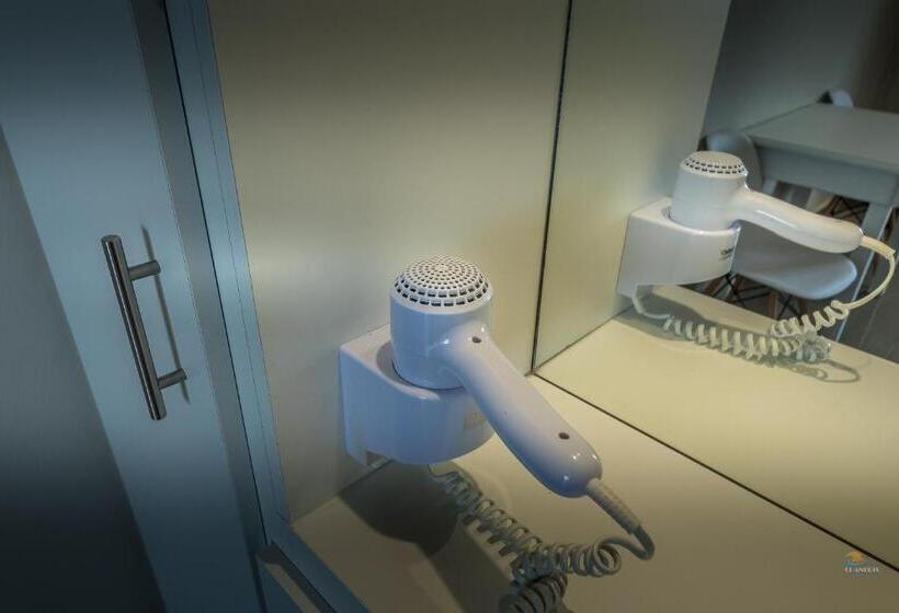 침실 1개 디럭스 아파트, Chandris Apartments