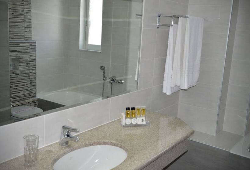 Семейный Полулюкс, Diamond Palace Apartments