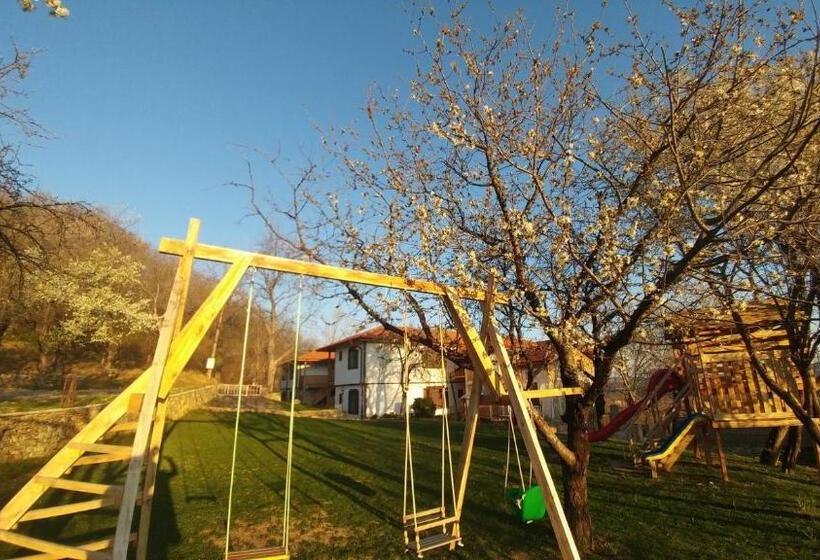 Дом 1 Спальня, арт комплекс горски дом   трявна