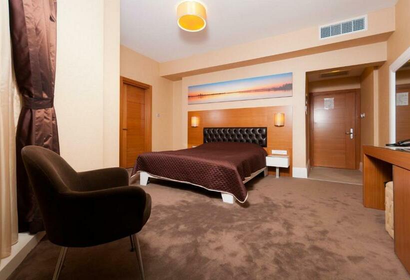 اتاق لوکس, City Hotel Plovdiv