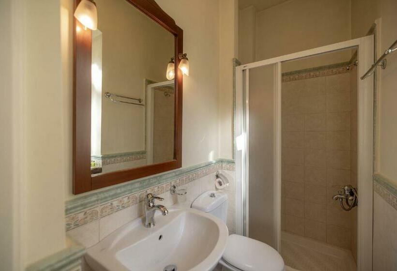 Family Suite, Archontiko Parnassus Dadi