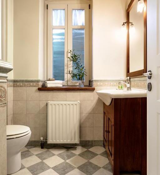 Family Suite, Archontiko Parnassus Dadi