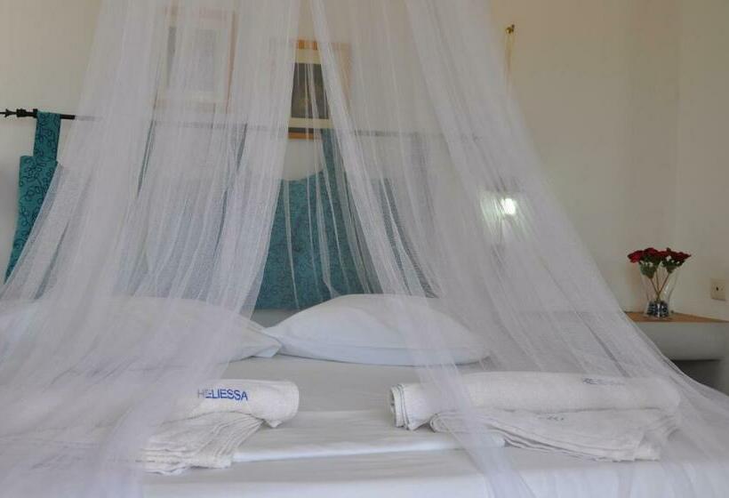 Номер Стандарт Вид на Бассейн, Quartano Suites By Heliessa, Adults Only