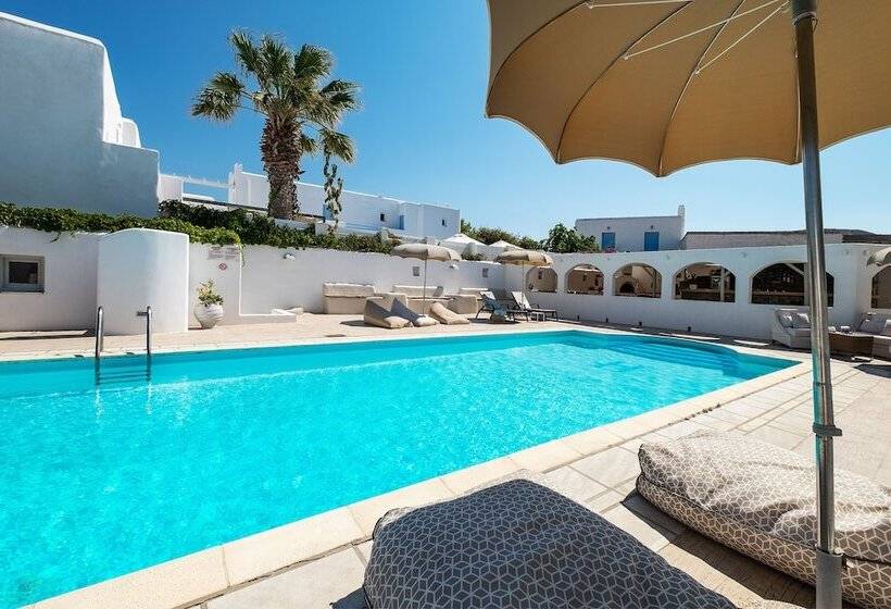 Номер Стандарт Вид на Бассейн, Quartano Suites By Heliessa, Adults Only