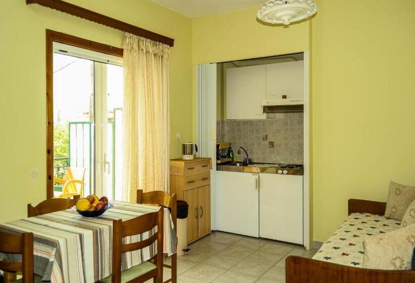 Апартаменты 1 Спальня, Maistreli Hotel Apartments