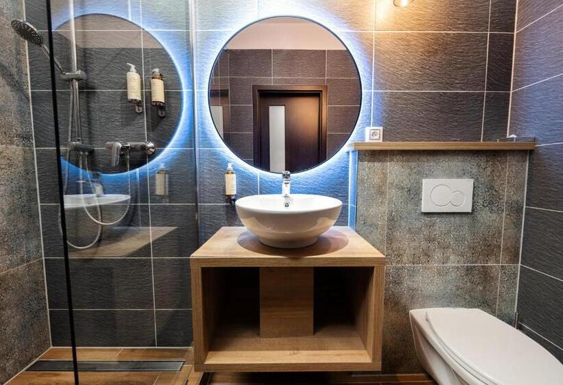 Номер Deluxe, Wine & Wellness Hotel Besední Dům