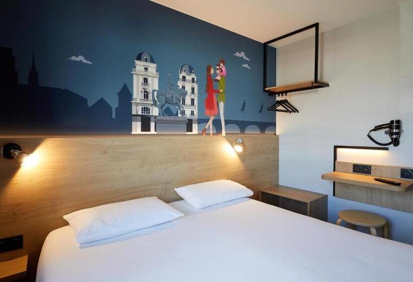 Номер Superior, Kyriad Direct Orleans   La Chapelle St Mesmin