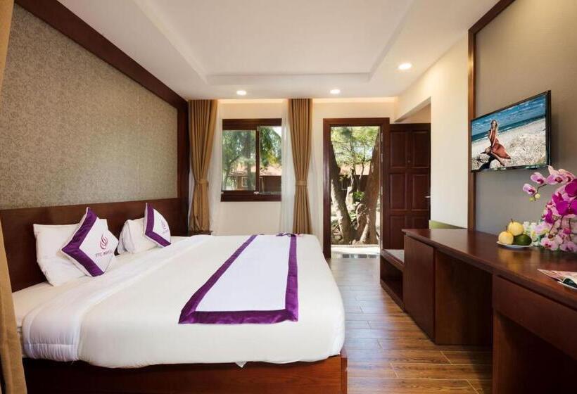 Superior bungalow garden view, Ttc Resort Ninh Thuan  Unlimited Access To Water Park