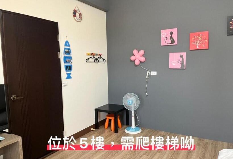 اتاق استاندارد چهار تخته, Happy Life B&b