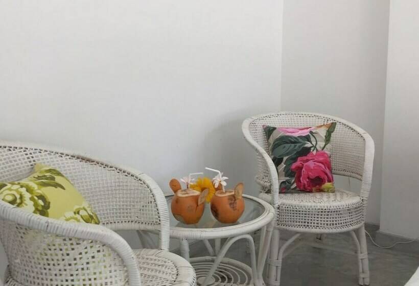 اتاق استاندارد با تخت دو نفره بزرگ, Plantation House