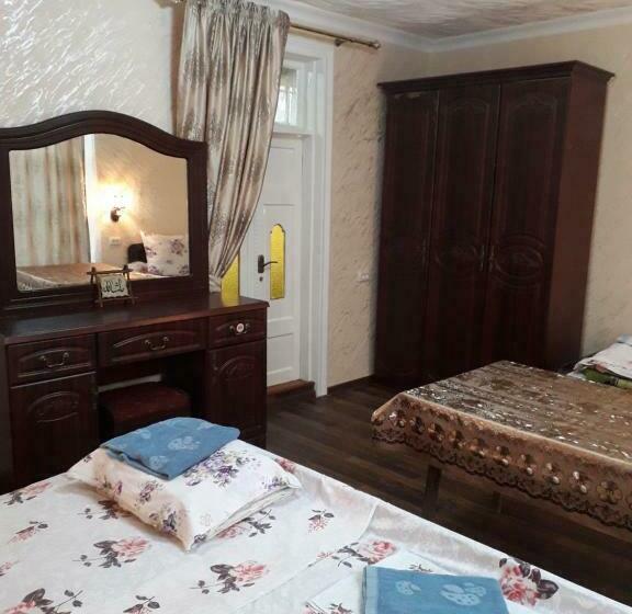 标准间, B&b Bahodir
