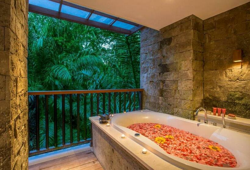 سوئیت با وان آب گرم, Visesa Ubud Resort