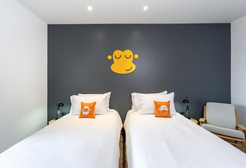 디럭스 룸, Newly Opened   Blu Monkey Hub And Hotel Krabi Town