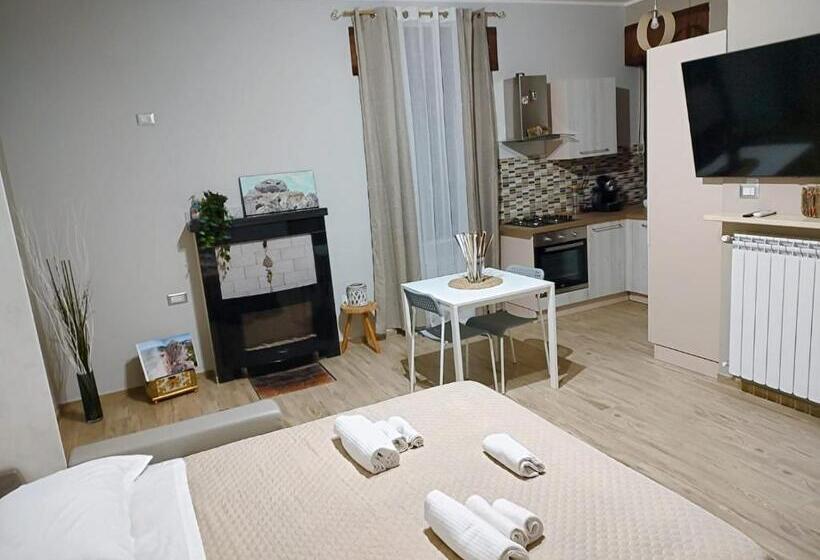 Номер Deluxe Кровать Кинг, Pietrapantone B&b