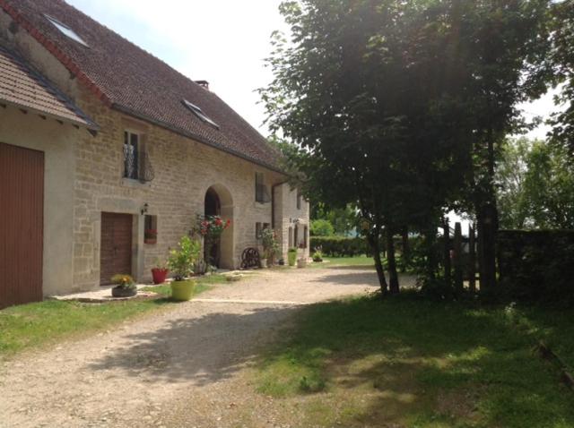 Номер Стандарт, Chez Robert Et Catherine