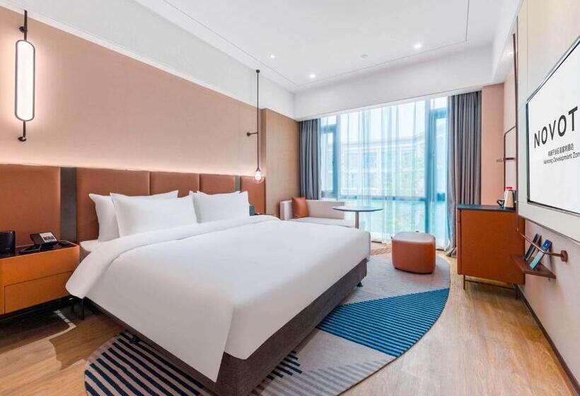 Номер Superior Кровать Кинг, Novotel Nantong Development Zone