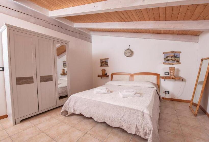 Номер Стандарт Трехместный, 202   Camera Mansardata Tra Le Cinque Terre E Portofino   Residence Cherry House
