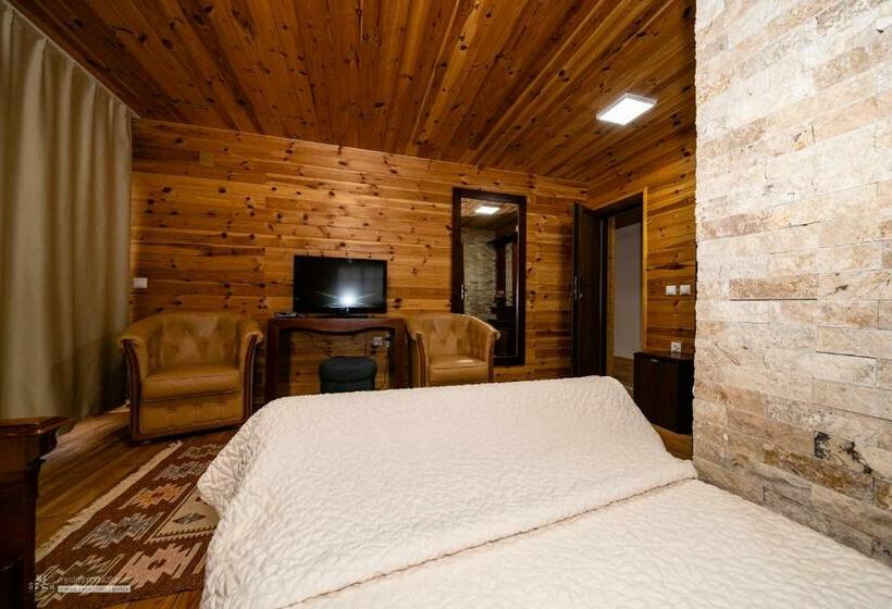 Шале 1 Спальня, Cabana La Fermă