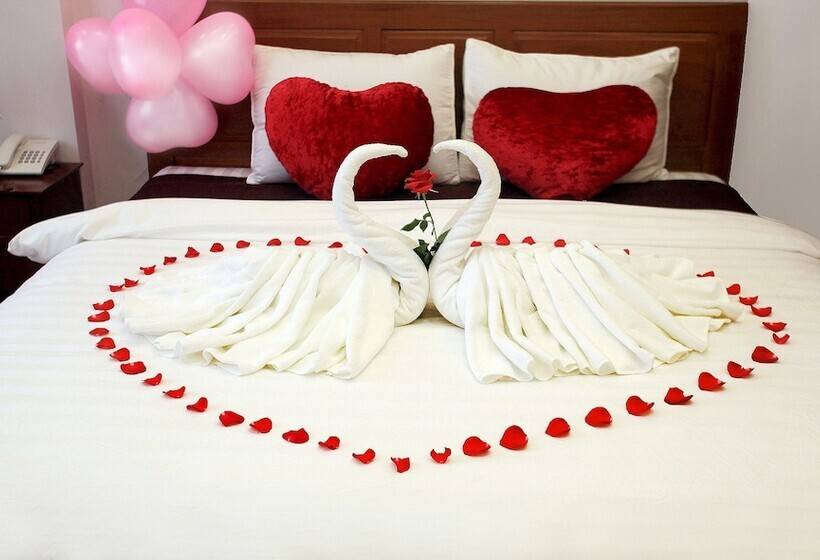 Standard Quadruple Room, Ngoc Trai Vang