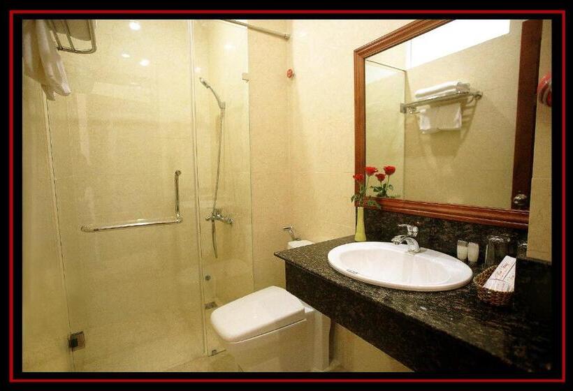 Standard Quadruple Room, Ngoc Trai Vang