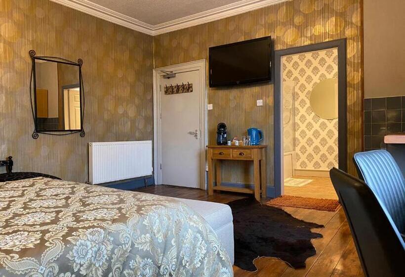 Номер Стандарт Трехместный, Red Lion, Coorie Inn