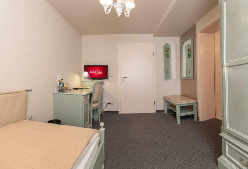 Quarto Estandar Individual, Altstadt