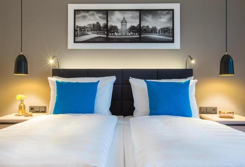 Номер Премиум, Radisson Blu Hotel, Mannheim
