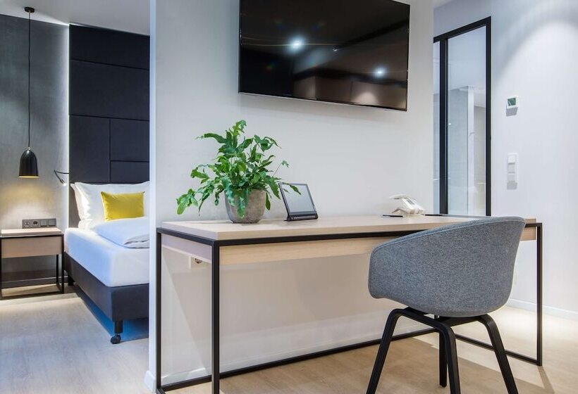 Полулюкс, Radisson Blu Hotel, Mannheim