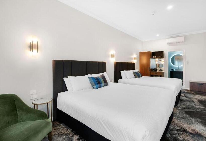 패밀리 룸, St Hugh Hotel Wagga Wagga