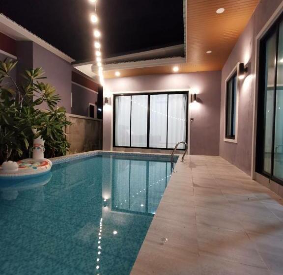 Вилла с 1 спальней и бассейном, Deeverpool Villa