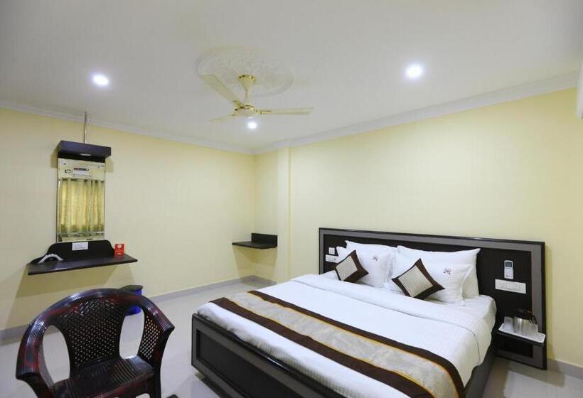 Номер Superior Кровать Кинг, Salbala Stay   Near Airport