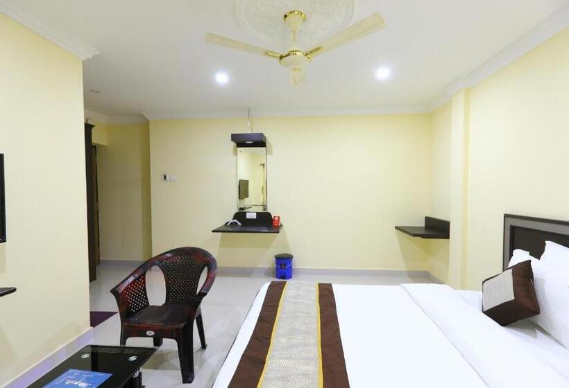 Номер Superior Кровать Кинг, Salbala Stay   Near Airport