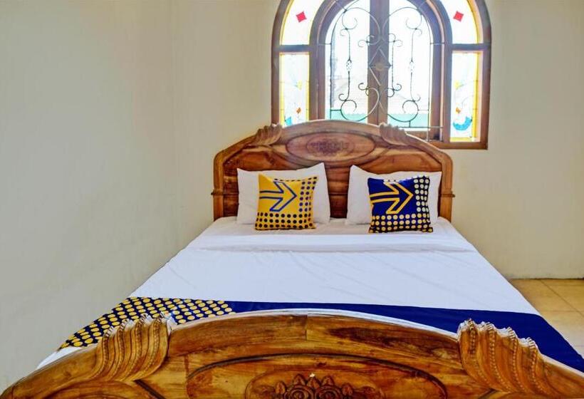 Номер Economy, Spot On 93144 Homestay H. Syarif Syariah   Bandar Gresik 2