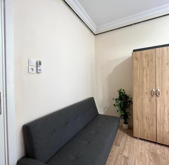 Четырехместный Номер Стандарт, Taksim Nikea Suites 80