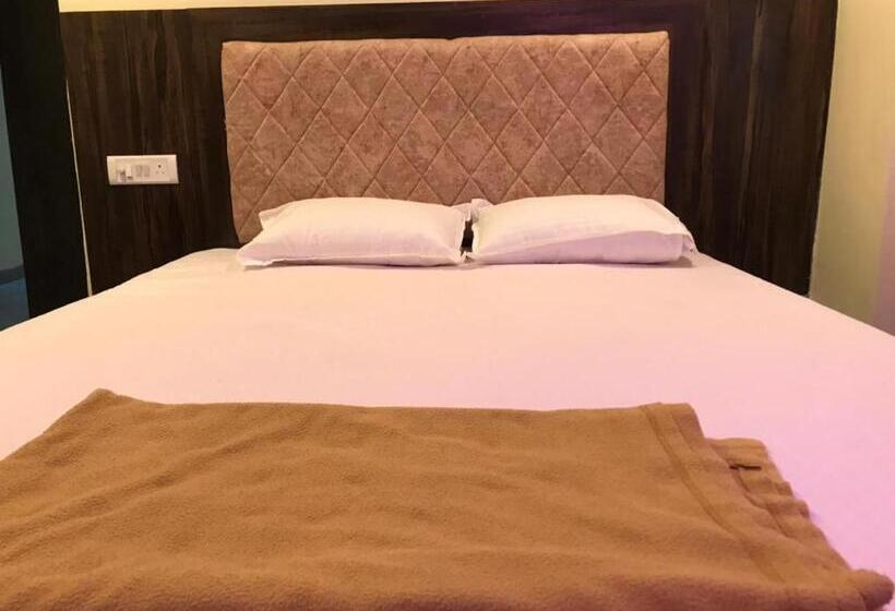 Стандартный Номер Кровать Кинг, Navnath Inn   Taloja Midc