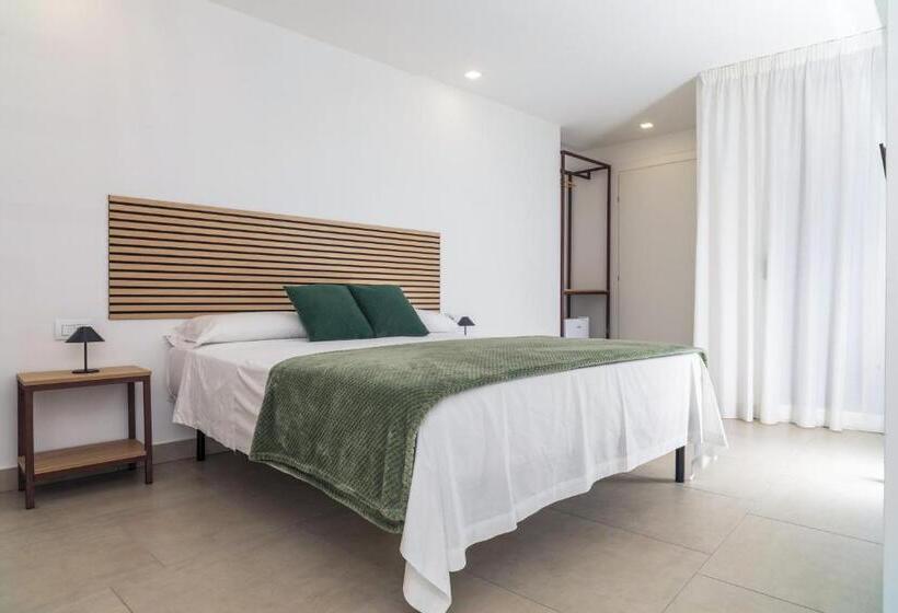 اتاق سوپریور چهار تخته, Case Varanni   Rooms