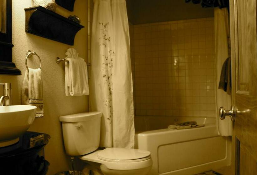 Номер Стандарт, All Seasons Inn