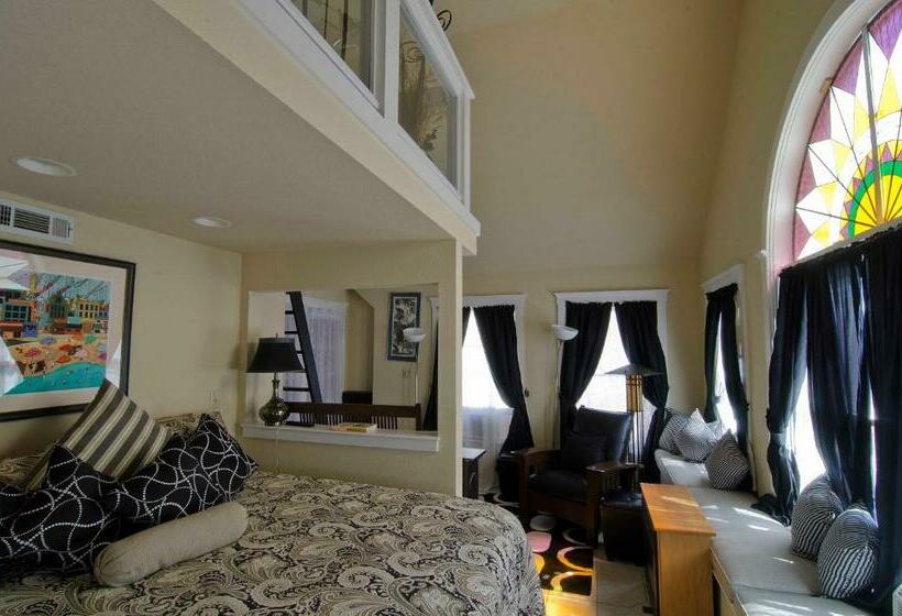 Апартаменты 1 Спальня, All Seasons Inn