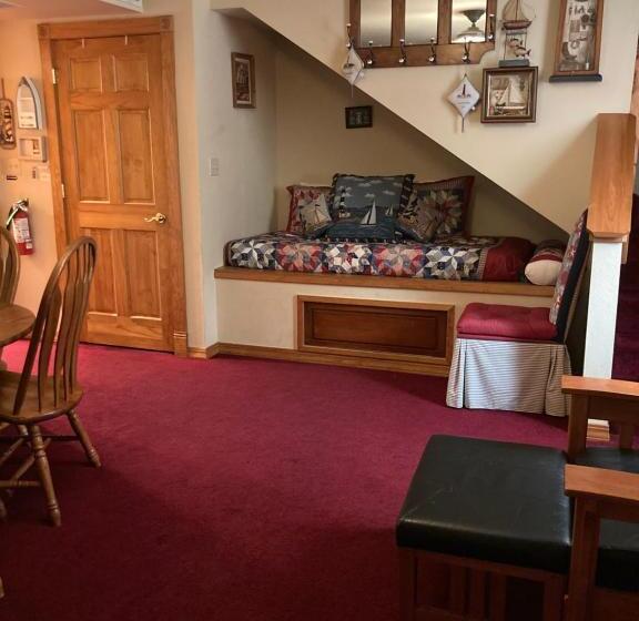 Люкс, All Seasons Inn