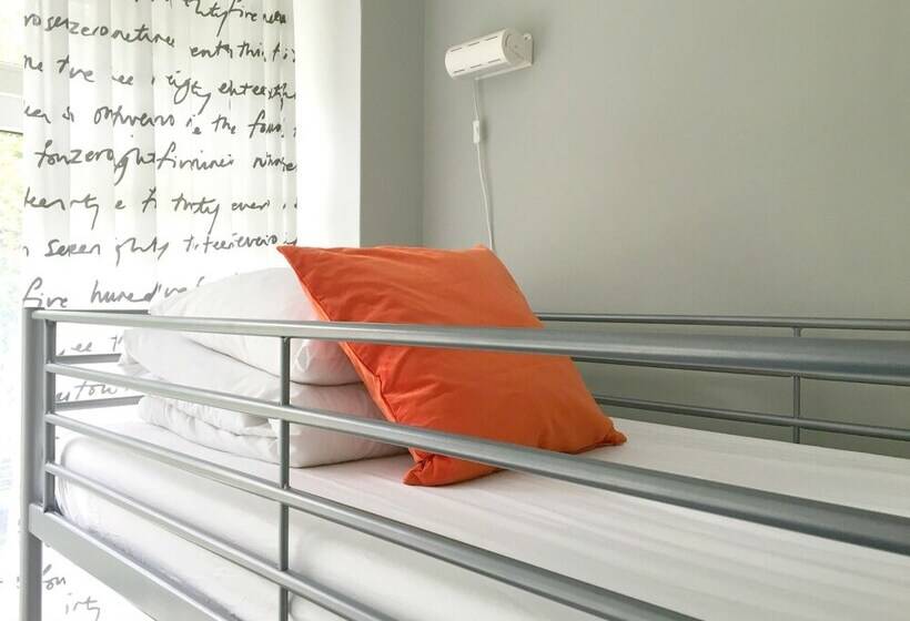 Кровать в Общей Комнате, Cloud Hostel