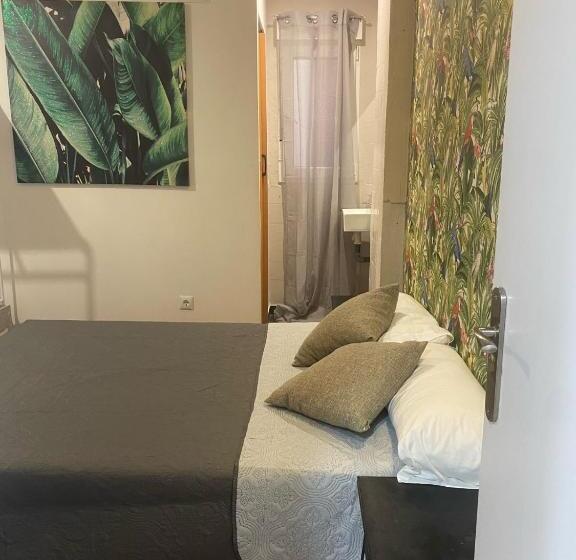 Номер Стандарт Внутренний, Hostal The Monkey Room